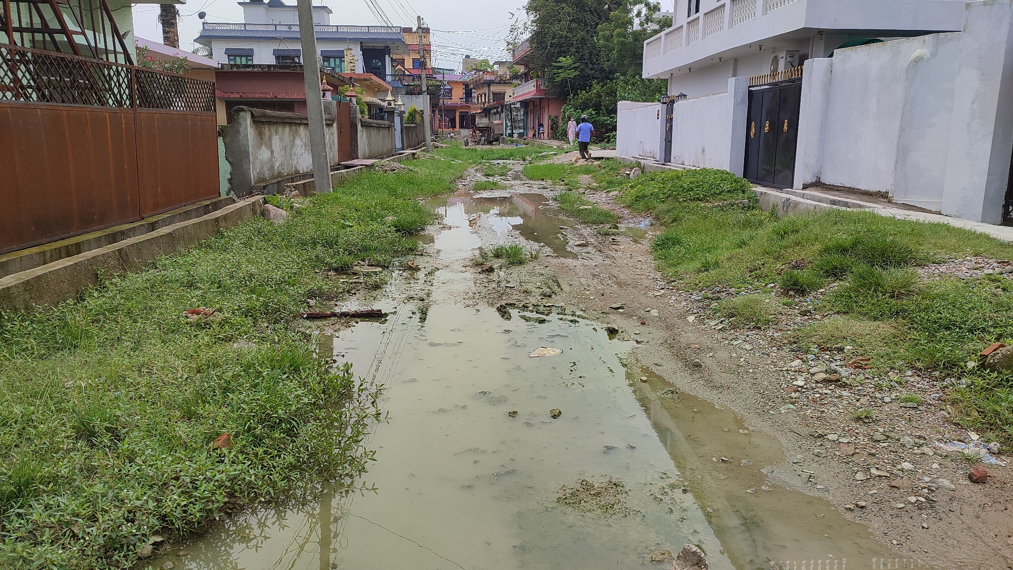४ वर्षदेखि अलपत्र छन् भैरहवाका १९ सडक